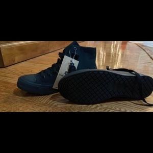 NWT non-slip black restaurant shoes